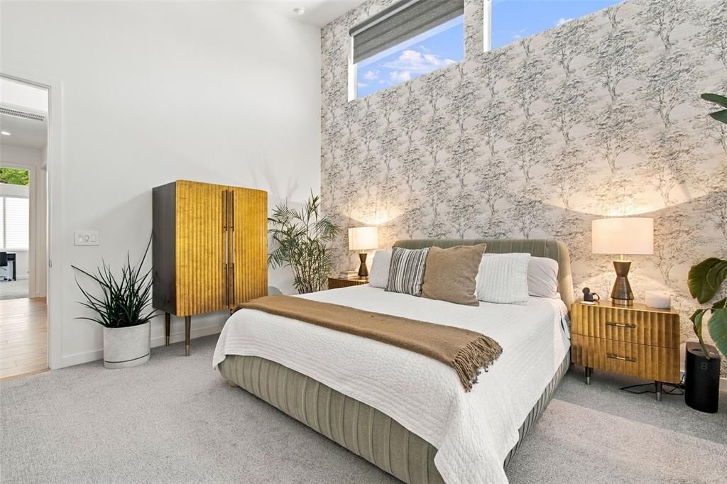 For Sale: $1,550,000 (3 beds, 2 baths, 2186 Square Feet)