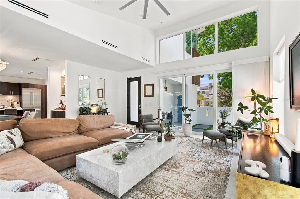 For Sale: $1,550,000 (3 beds, 2 baths, 2186 Square Feet)
