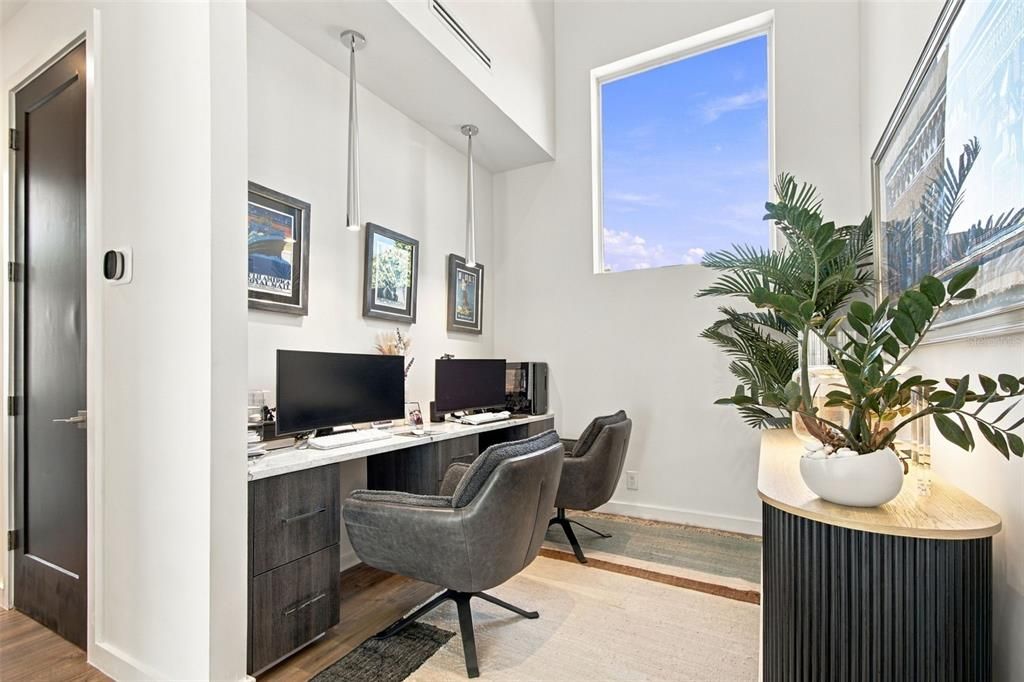 For Sale: $1,550,000 (3 beds, 2 baths, 2186 Square Feet)