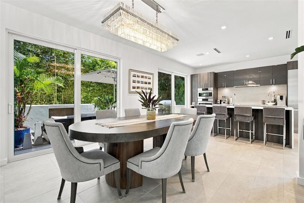 For Sale: $1,550,000 (3 beds, 2 baths, 2186 Square Feet)