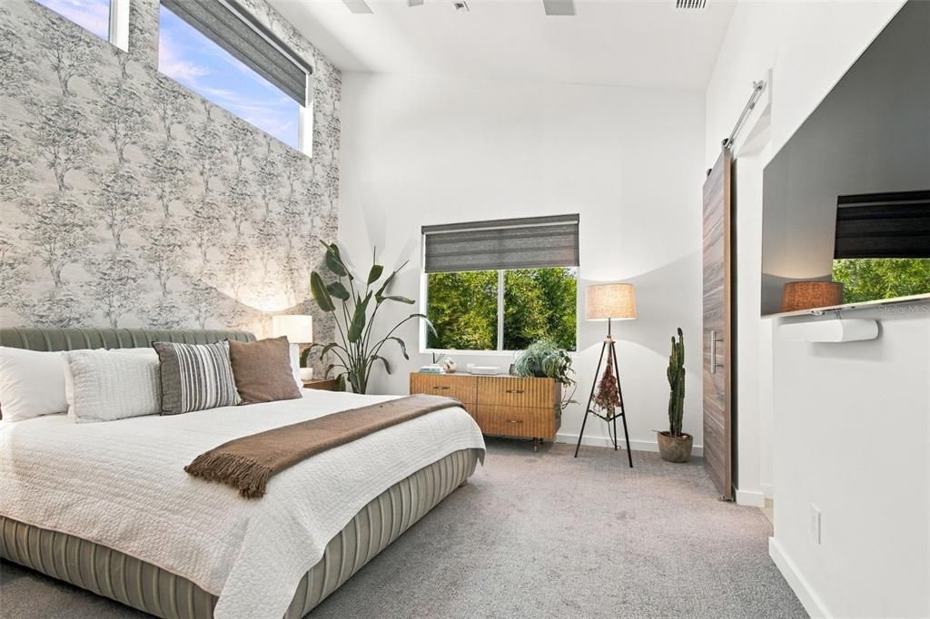 For Sale: $1,550,000 (3 beds, 2 baths, 2186 Square Feet)