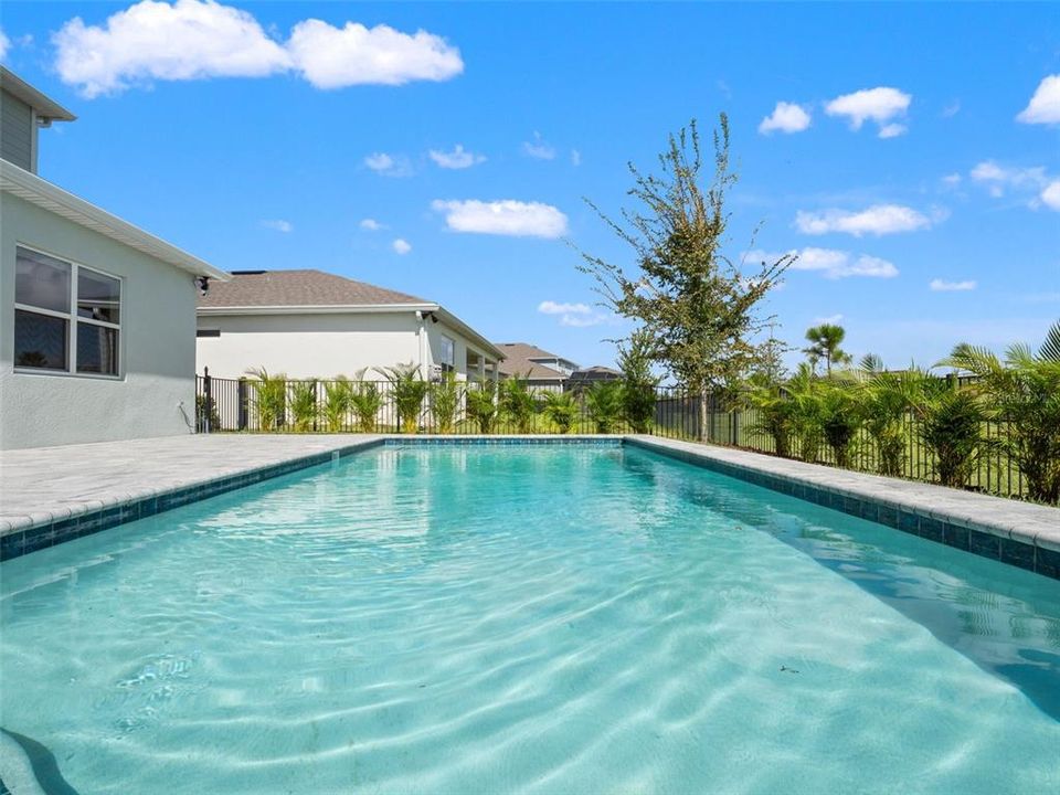En Venta: $944,900 (5 camas, 4 baños, 3433 Pies cuadrados)
