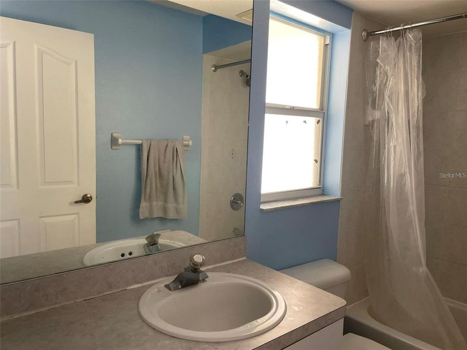 For Sale: $289,900 (3 beds, 2 baths, 1842 Square Feet)