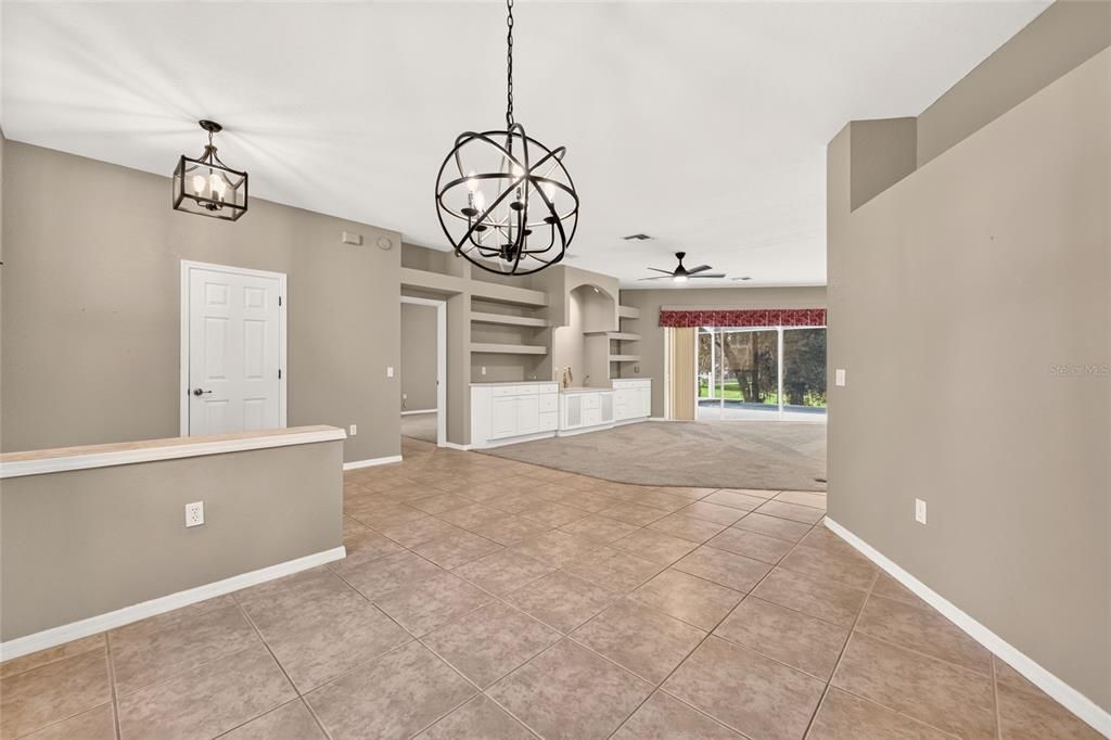 For Sale: $530,000 (3 beds, 3 baths, 2830 Square Feet)