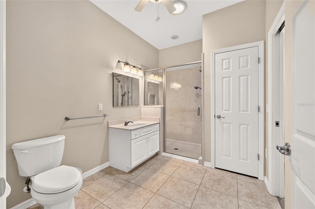 For Sale: $530,000 (3 beds, 3 baths, 2830 Square Feet)