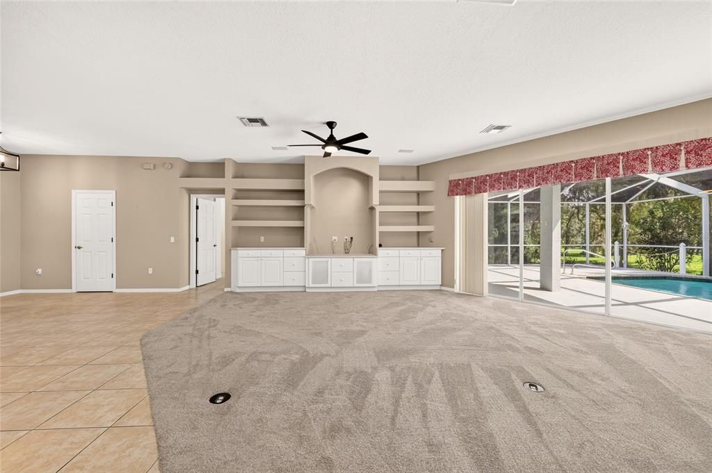 For Sale: $530,000 (3 beds, 3 baths, 2830 Square Feet)