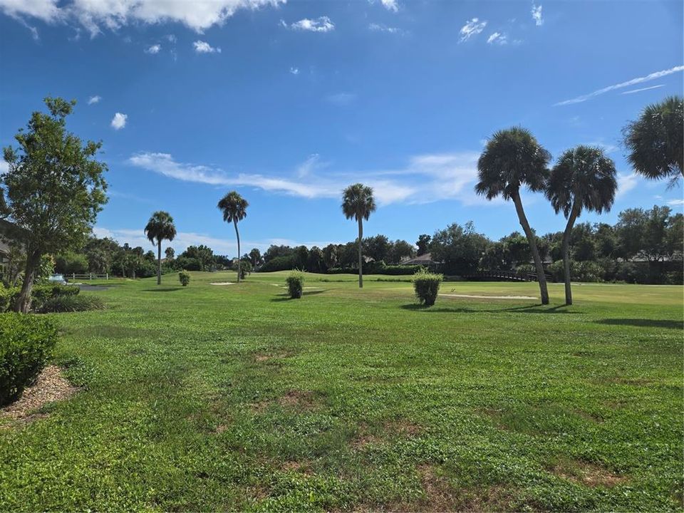 For Sale: $235,000 (2 beds, 1 baths, 860 Square Feet)