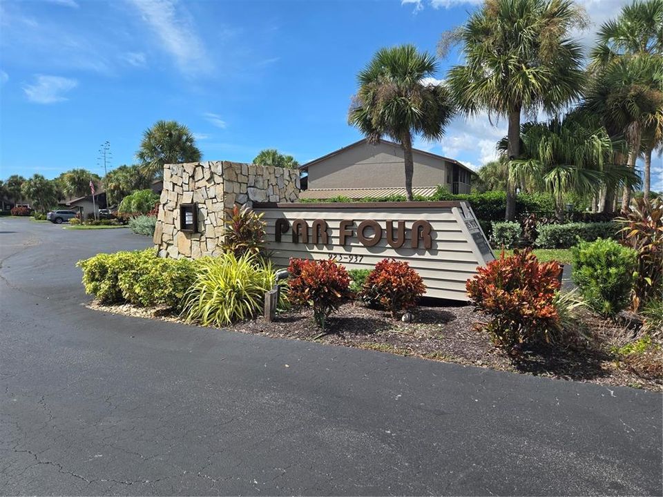 For Sale: $235,000 (2 beds, 1 baths, 860 Square Feet)
