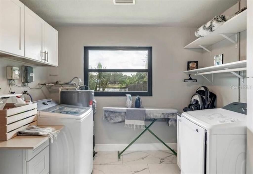 For Rent: $4,000 (3 beds, 2 baths, 2193 Square Feet)