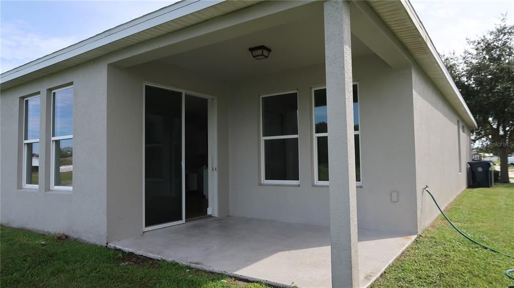 For Sale: $289,000 (3 beds, 2 baths, 1567 Square Feet)
