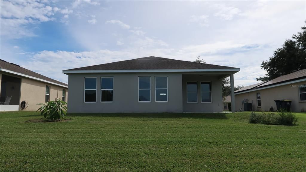 For Sale: $289,000 (3 beds, 2 baths, 1567 Square Feet)