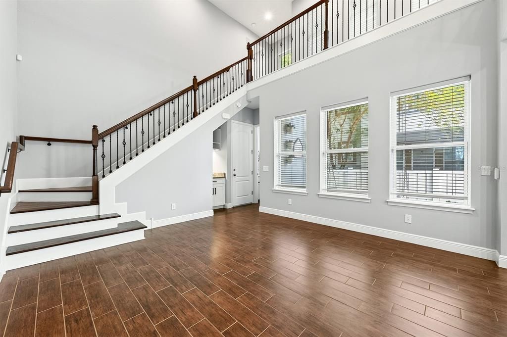 For Sale: $500,000 (3 beds, 2 baths, 1869 Square Feet)