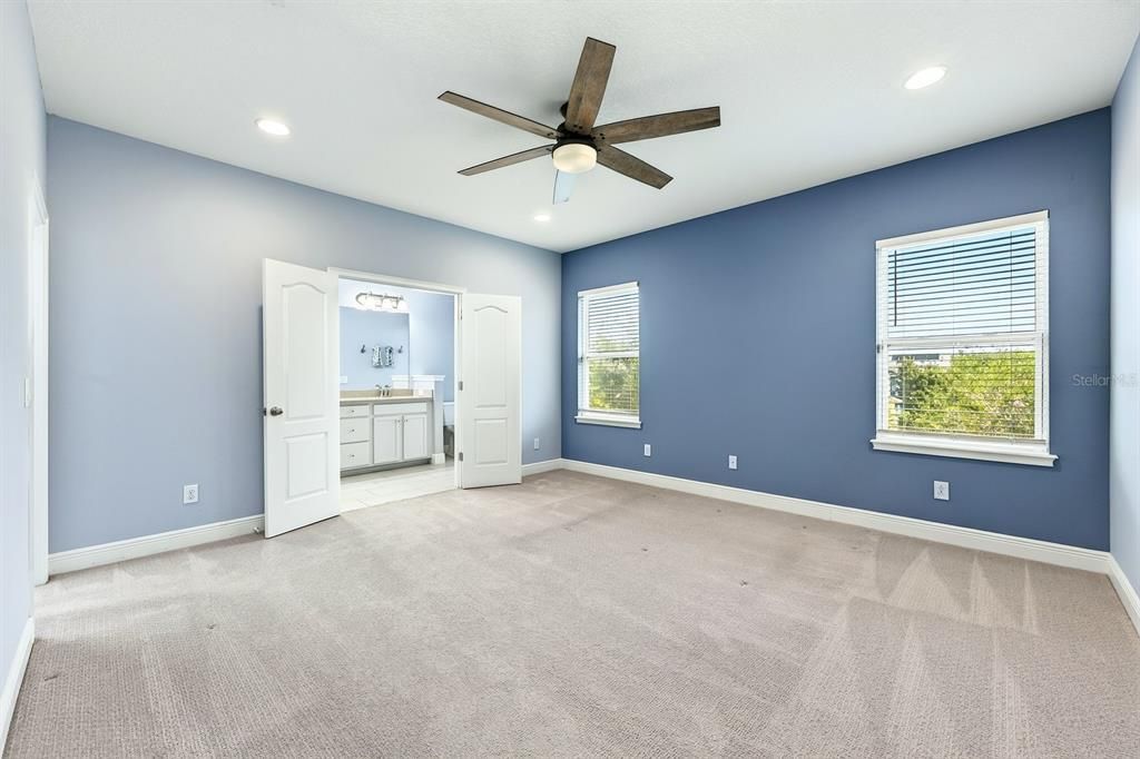 For Sale: $500,000 (3 beds, 2 baths, 1869 Square Feet)