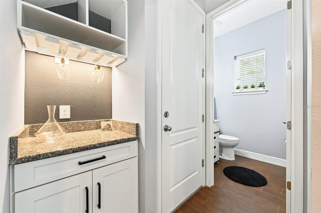 For Sale: $500,000 (3 beds, 2 baths, 1869 Square Feet)
