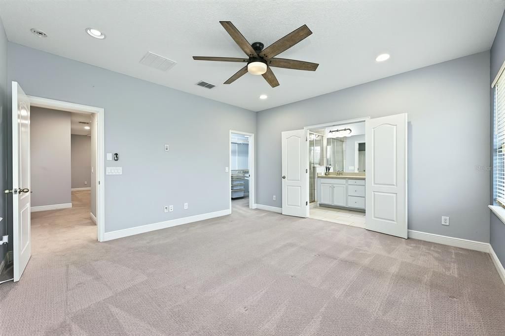For Sale: $500,000 (3 beds, 2 baths, 1869 Square Feet)