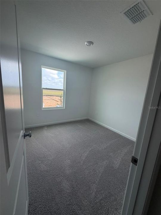 For Rent: $2,000 (4 beds, 3 baths, 2400 Square Feet)