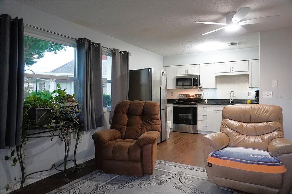 En Venta: $114,900 (2 camas, 1 baños, 768 Pies cuadrados)
