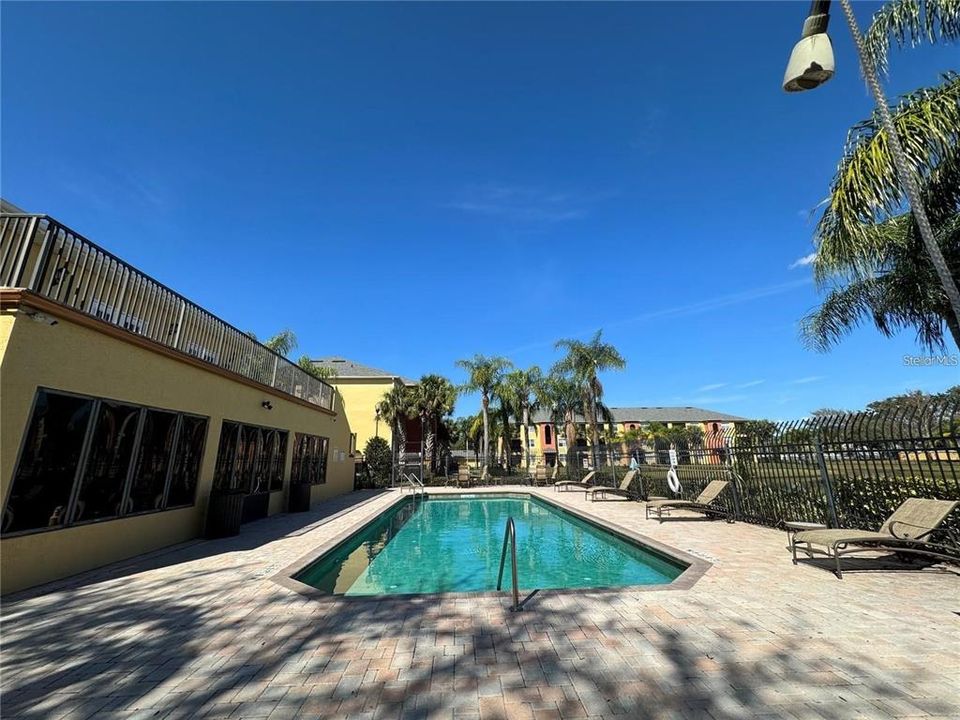 For Rent: $2,200 (3 beds, 2 baths, 1134 Square Feet)