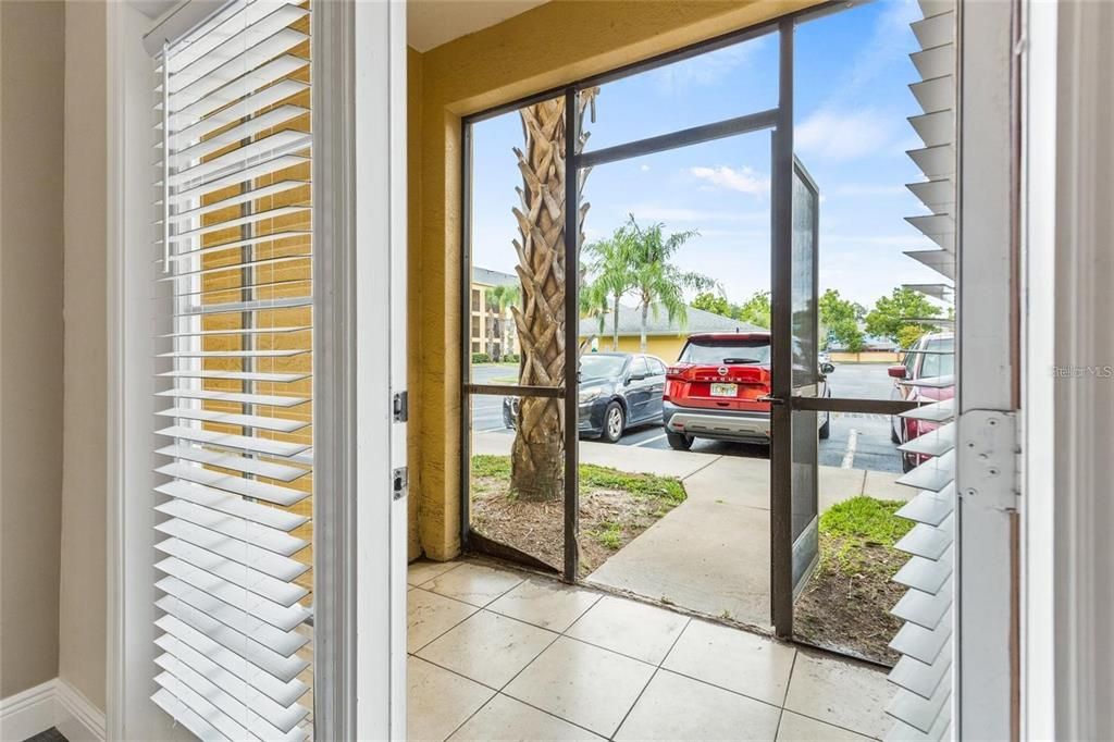 For Rent: $2,200 (3 beds, 2 baths, 1134 Square Feet)