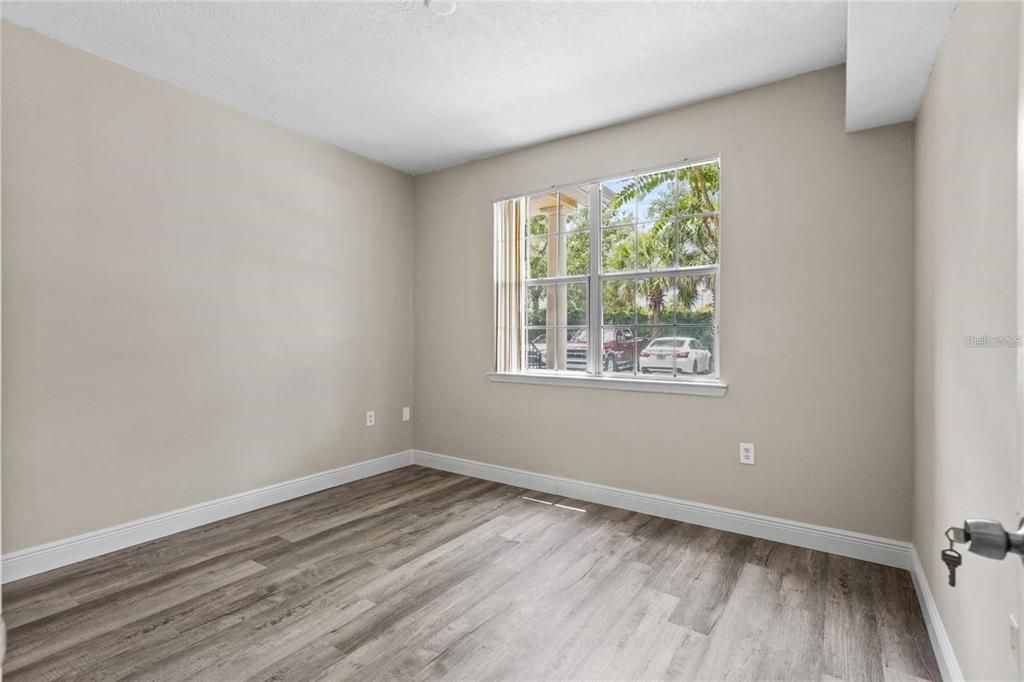 For Rent: $2,200 (3 beds, 2 baths, 1134 Square Feet)