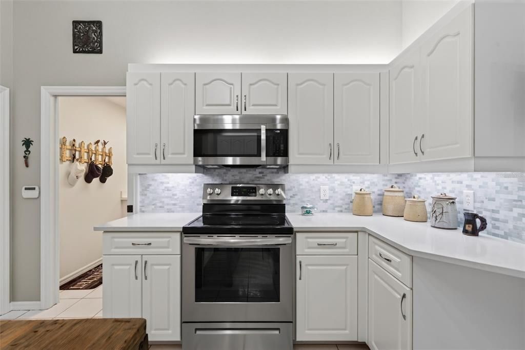 For Sale: $915,000 (3 beds, 3 baths, 2864 Square Feet)