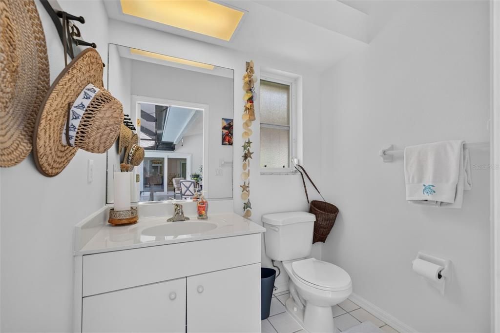 For Sale: $915,000 (3 beds, 3 baths, 2864 Square Feet)