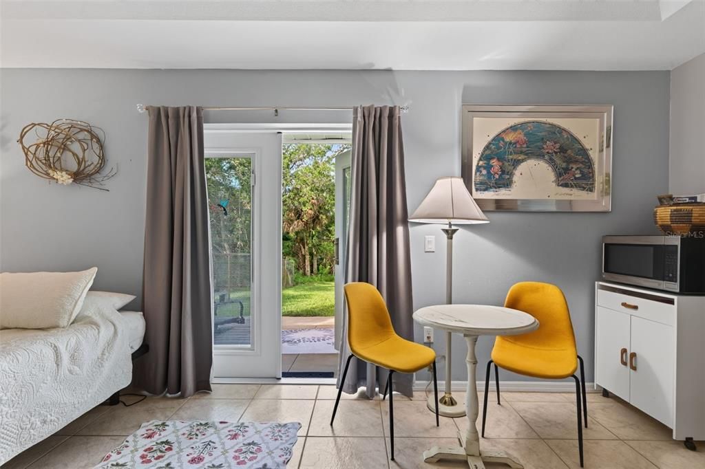 For Sale: $915,000 (3 beds, 3 baths, 2864 Square Feet)