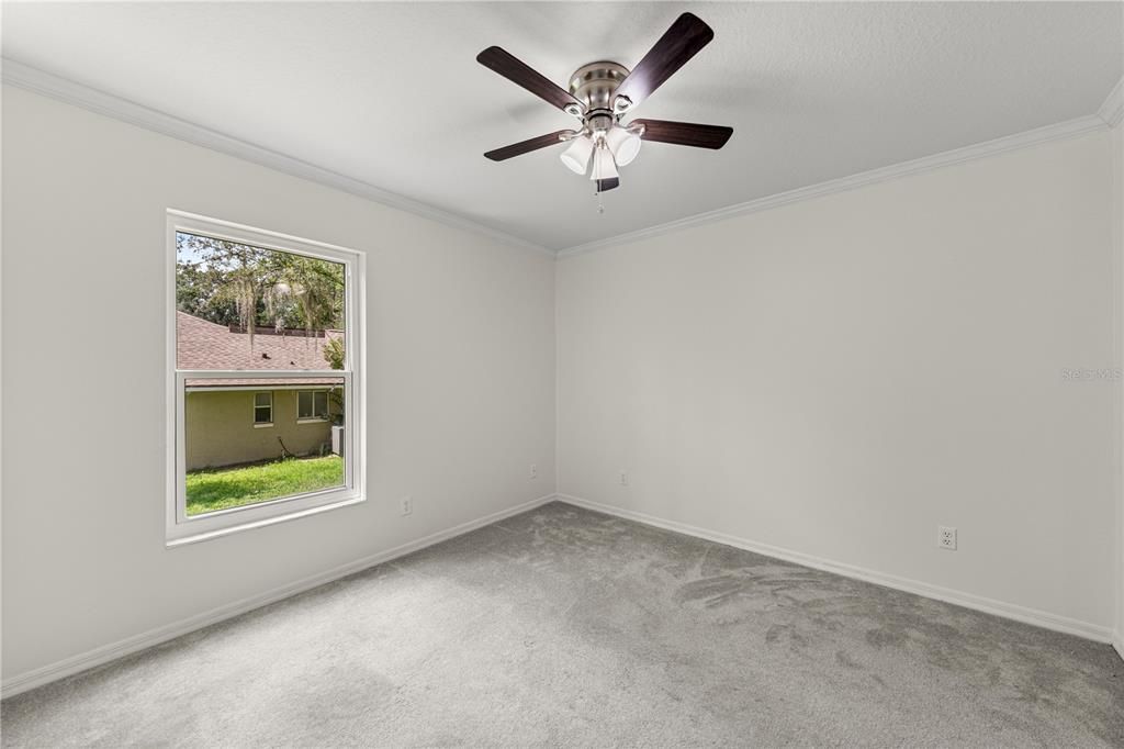 For Sale: $335,000 (3 beds, 2 baths, 1801 Square Feet)