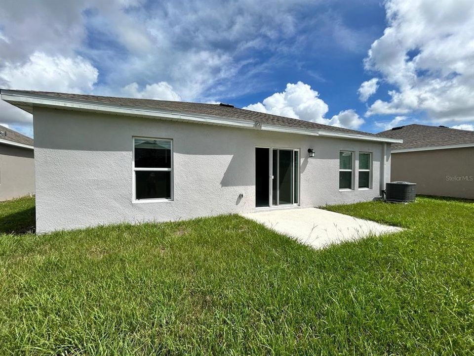 For Rent: $2,200 (3 beds, 2 baths, 1605 Square Feet)