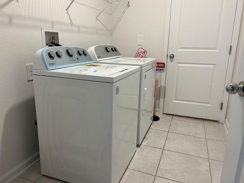 For Rent: $2,200 (3 beds, 2 baths, 1605 Square Feet)