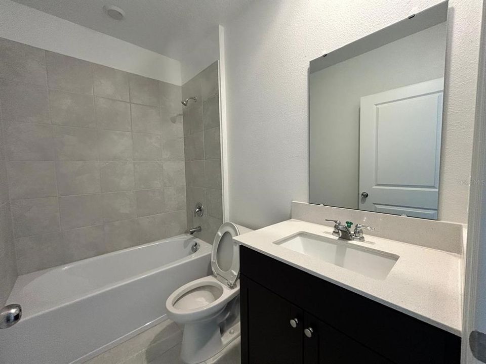 For Rent: $2,200 (3 beds, 2 baths, 1605 Square Feet)