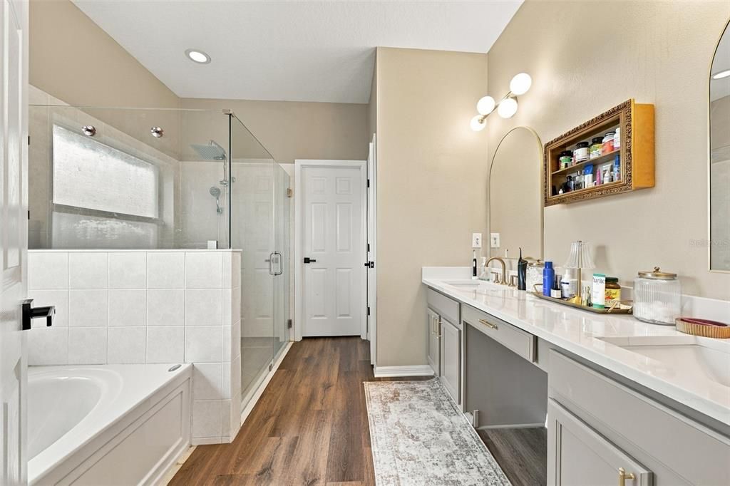For Sale: $535,000 (4 beds, 3 baths, 2473 Square Feet)