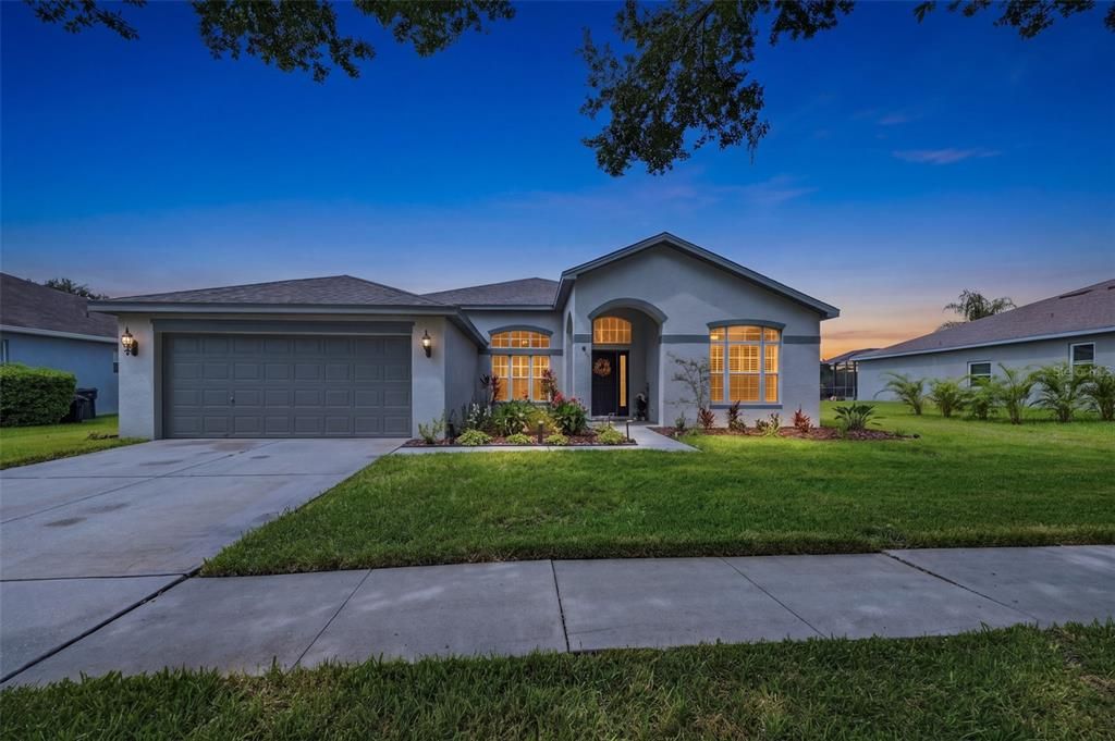 For Sale: $535,000 (4 beds, 3 baths, 2473 Square Feet)