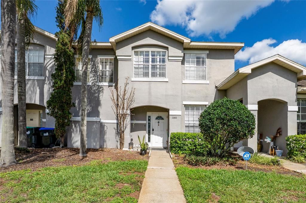 For Sale: $310,000 (3 beds, 2 baths, 1543 Square Feet)