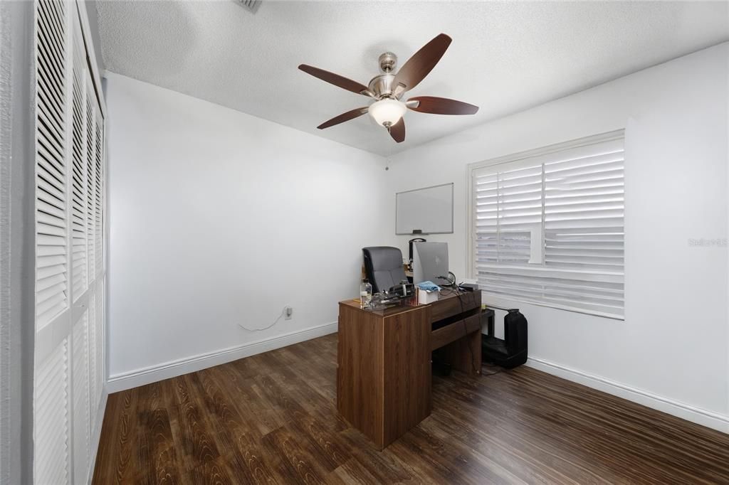 For Sale: $310,000 (3 beds, 2 baths, 1543 Square Feet)