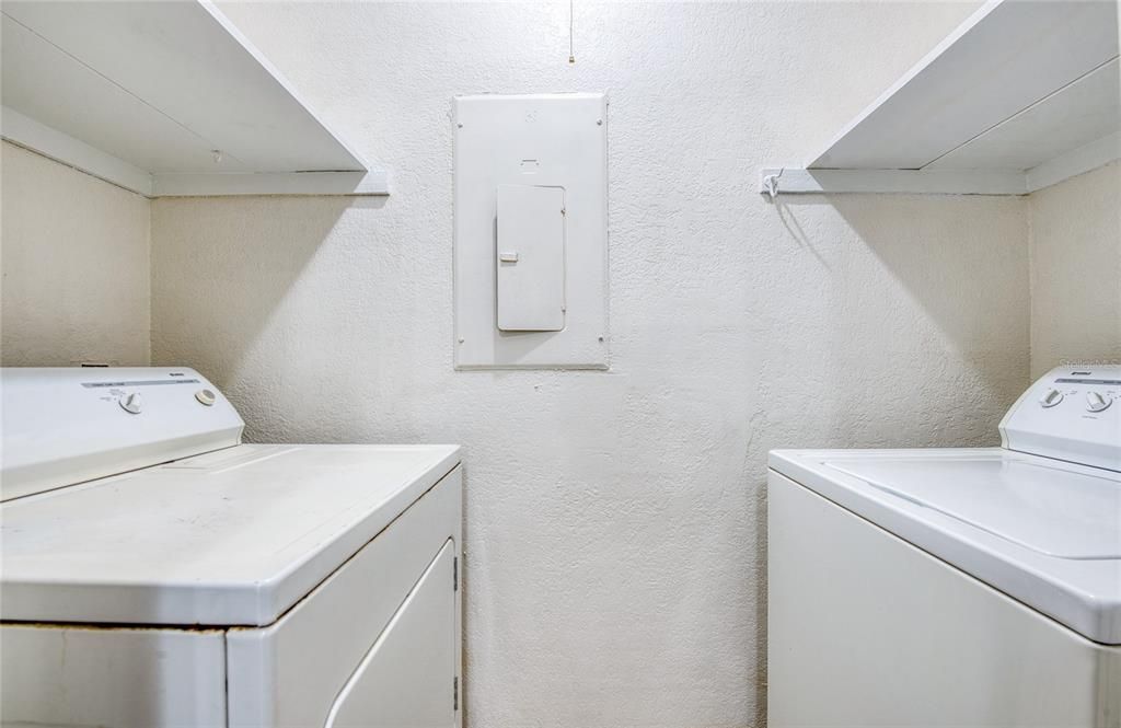 For Rent: $1,750 (2 beds, 2 baths, 898 Square Feet)