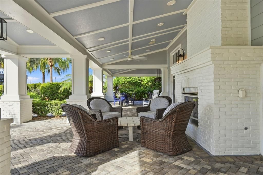 For Sale: $387,900 (3 beds, 2 baths, 1407 Square Feet)