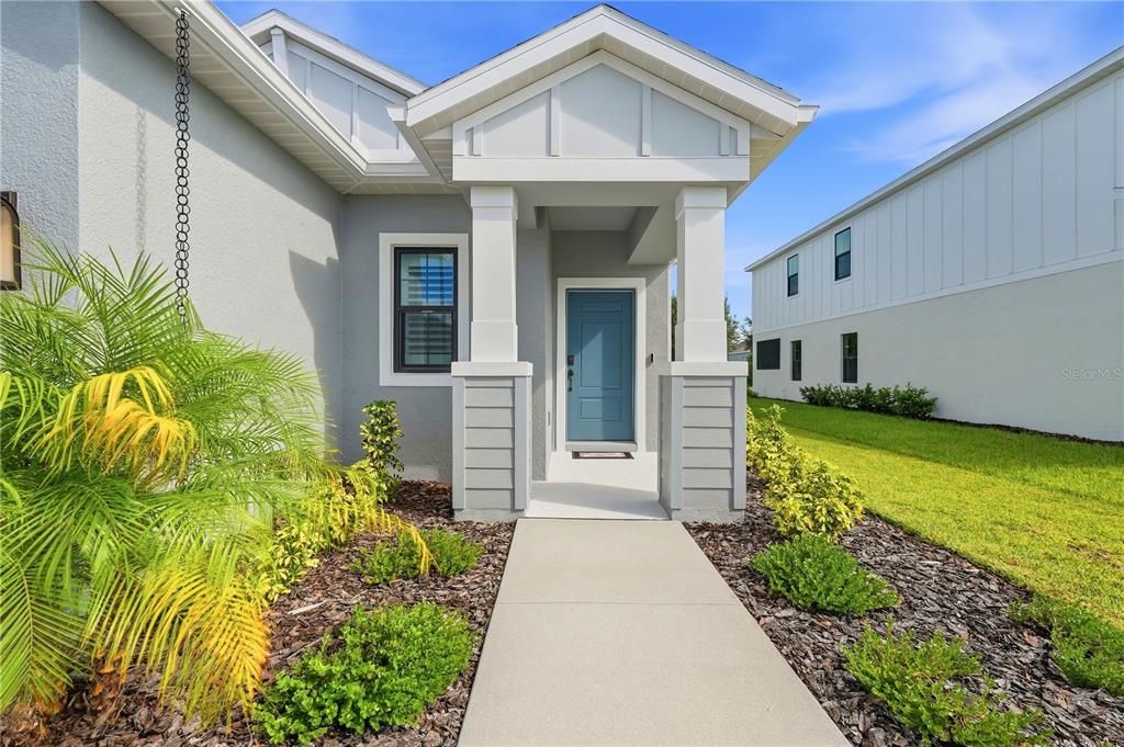 For Sale: $387,900 (3 beds, 2 baths, 1407 Square Feet)