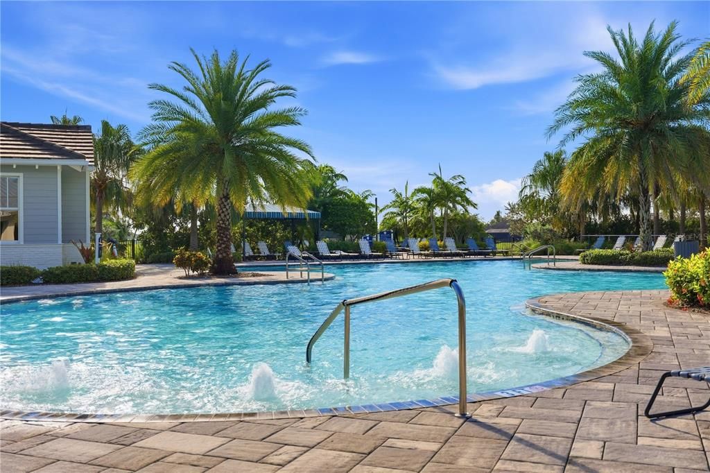 For Sale: $387,900 (3 beds, 2 baths, 1407 Square Feet)