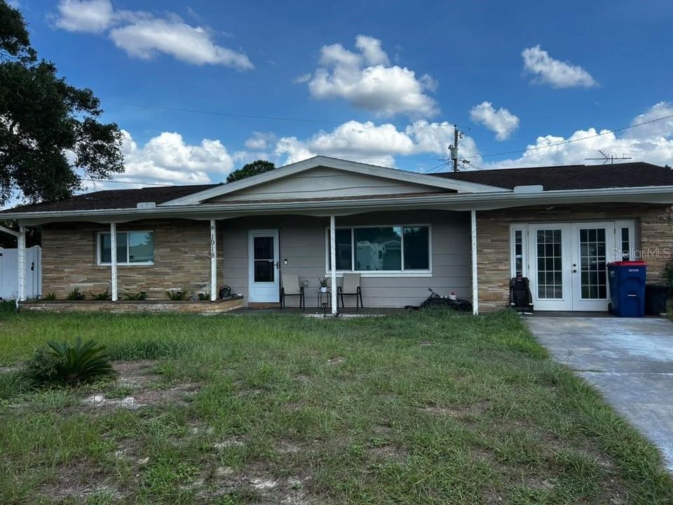 En Venta: $270,000 (2 camas, 1 baños, 1450 Pies cuadrados)
