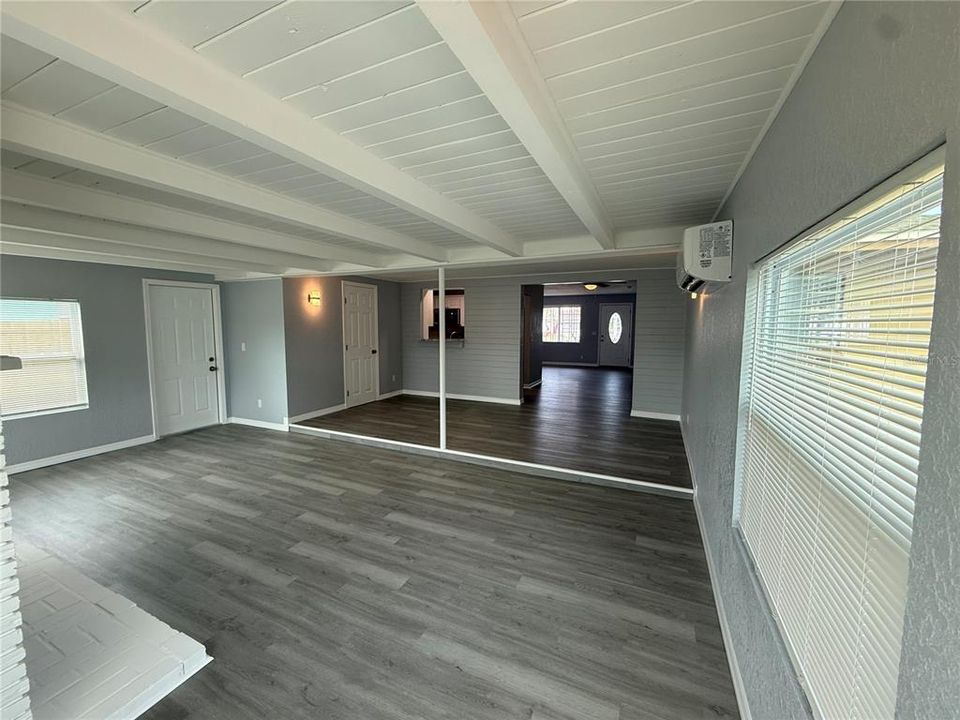 En Venta: $479,900 (3 camas, 2 baños, 1812 Pies cuadrados)