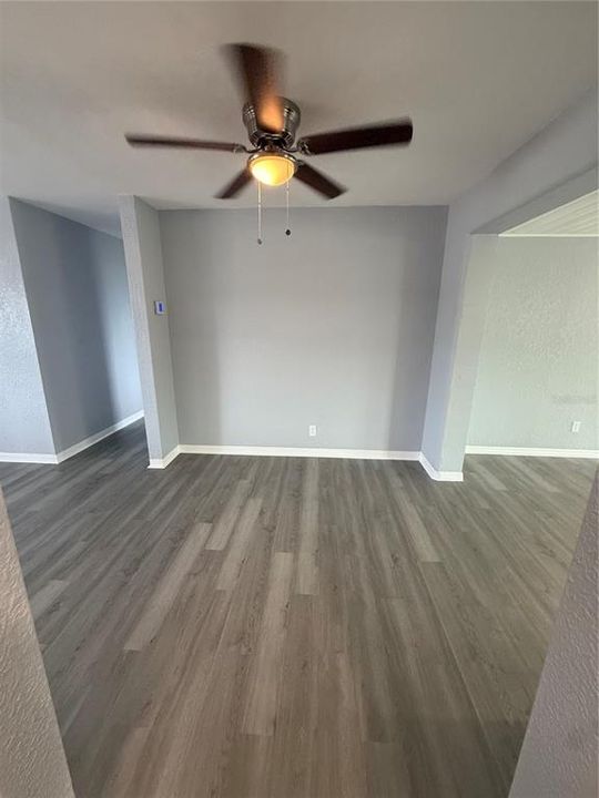 En Venta: $479,900 (3 camas, 2 baños, 1812 Pies cuadrados)