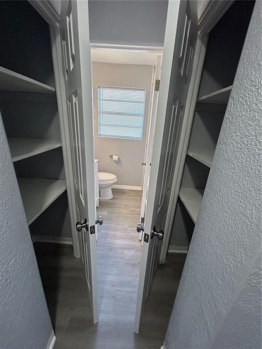 На продажу: $479,900 (3 спален, 2 ванн, 1812 Квадратных фут)