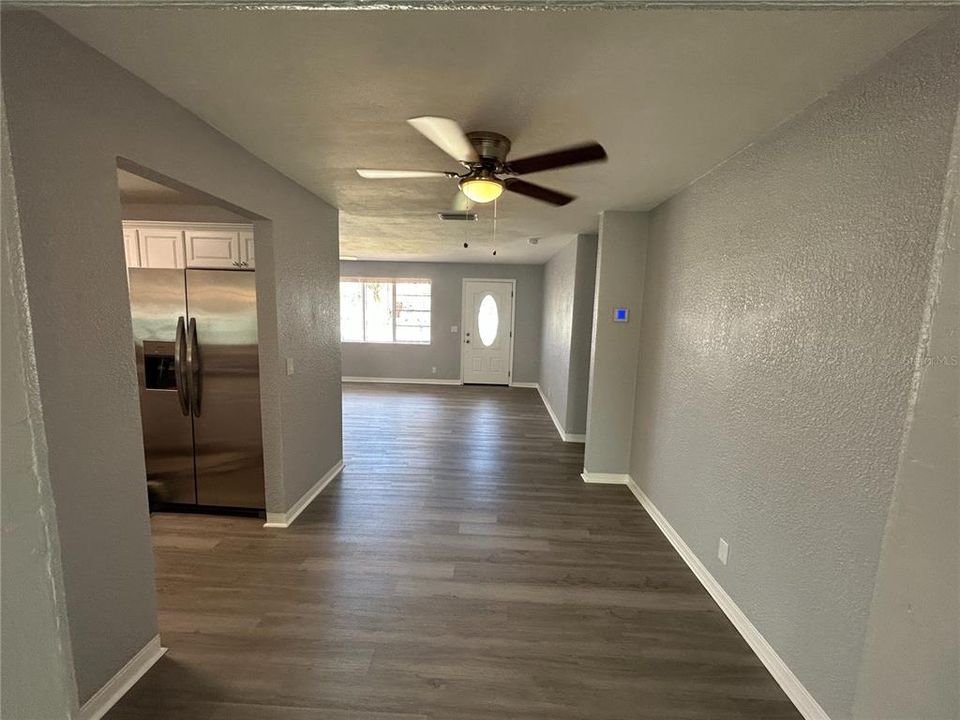 En Venta: $479,900 (3 camas, 2 baños, 1812 Pies cuadrados)