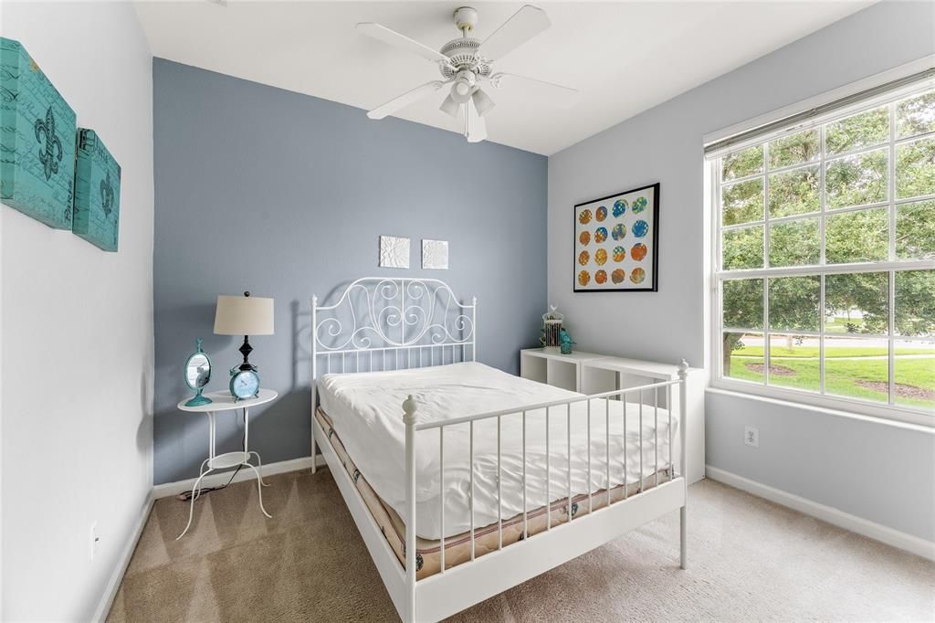 For Sale: $235,000 (3 beds, 2 baths, 1268 Square Feet)