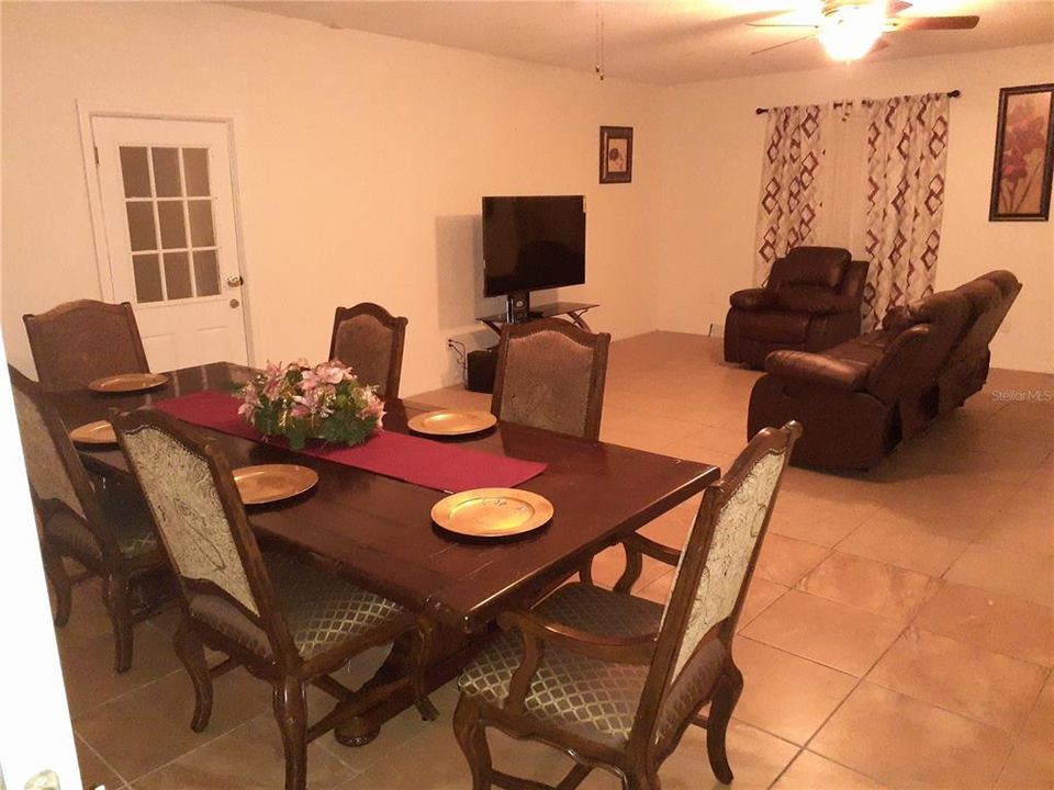 For Sale: $600,000 (0 beds, 0 baths, 2872 Square Feet)
