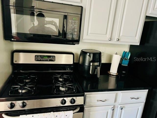В аренду: $1,750 (1 спален, 1 ванн, 830 Квадратных фут)