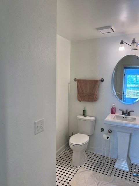 В аренду: $1,750 (1 спален, 1 ванн, 830 Квадратных фут)