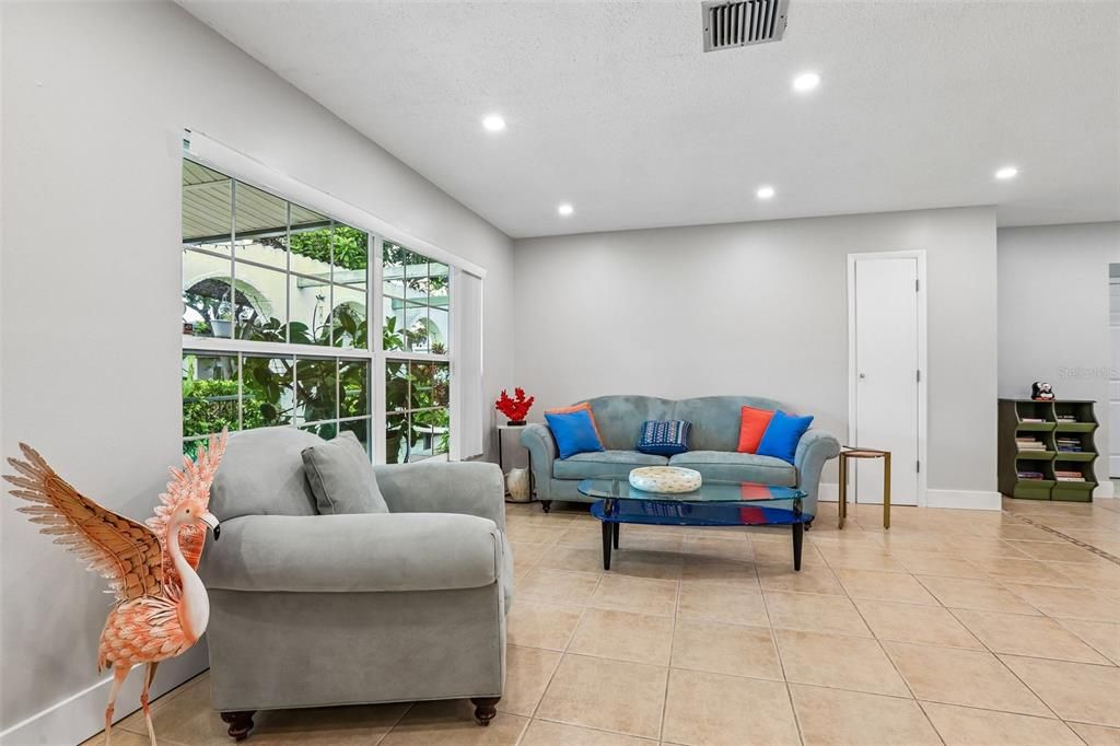 For Sale: $550,000 (4 beds, 2 baths, 2047 Square Feet)