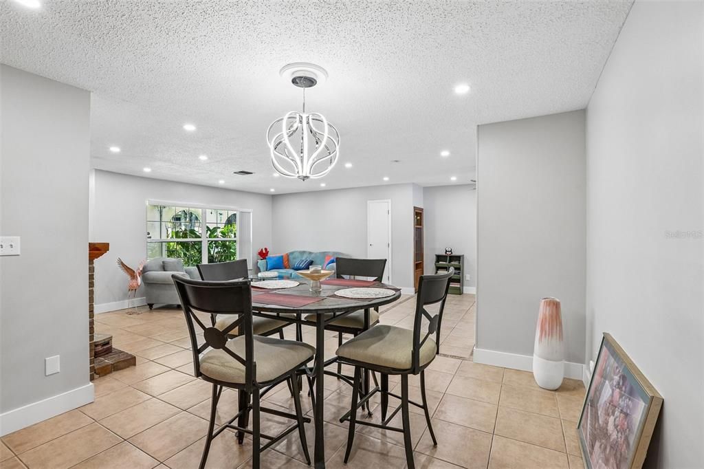 For Sale: $550,000 (4 beds, 2 baths, 2047 Square Feet)